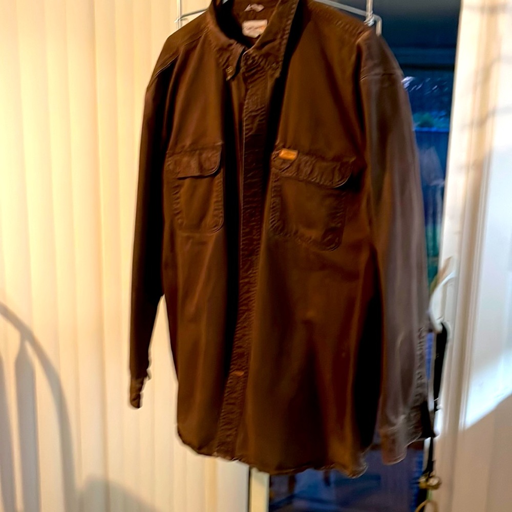 Carhartt brown shirt size 2XL original fit  2 front pocket buttons on cut